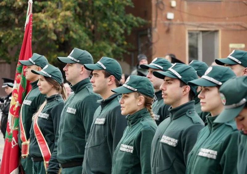 Нови попълнения в "Гранична полиция": Стажанти от Полицейското училище в Пазарджик полагат клетва