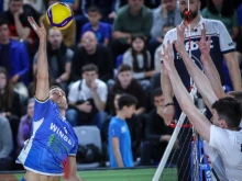 ЦСКА и Левски продължават спора за титлата при волейболисти