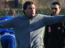 Слухове пратиха Вили Вуцов в Ботев, той отрича