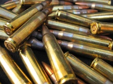 Незаконно оръжие и боеприпаси иззеха от дома на криминално проявен край Ловеч
