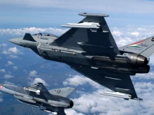 Великобритания подсилва Източния фланг на НАТО с изтребители Typhoon и 16 000 войници