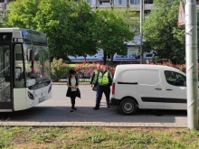 Инцидент между автобус от градския транспорт и "баничарка" в Пловдив