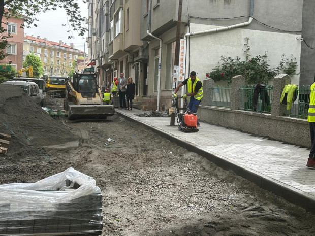 Продължава пълната промяна в историческия център на Бургас