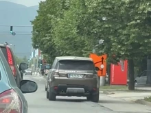 Шофьор на тузарски джип нагло премина през велоалея в Пловдив