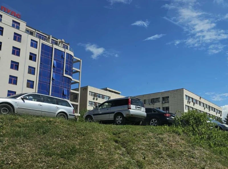 Дългогодишната сага с изграждането на паркинг пред частната и държавната болница в Благоевград е на финалната права