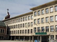 Ремонтират училище, две градини и общежитие във Варна за 11,5 млн.лева