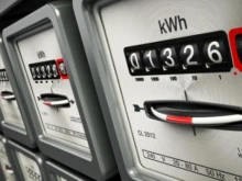 Окончателно: Либерализацията на пазара на тока се отлага с една година