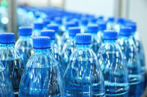 Най-малко два милиона бутилки минерална вода от марката Перие (Perrier)