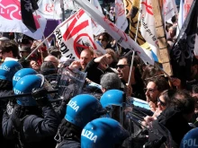 Протести във Венеция, след като градът въведе входна такса за туристите