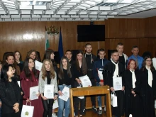 Ученици от Смолян влязоха в ролята на съдии, прокурори и адвокати