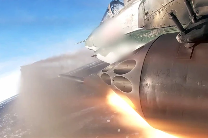 Руски щурмови самолети Су-25 унищожиха опорен пункт на ВСУ