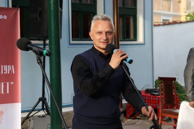 Захари Карабашлиев – гост на "Южна пролет" и обновеното Кирково училище