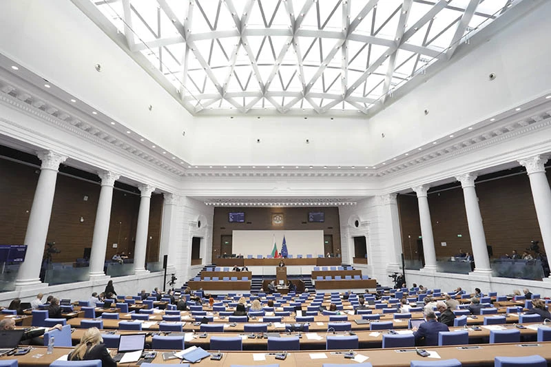 Парламентът няма да работи на Велики четвъртък, депутатите се събират за последно във вторник