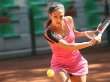 Нова победа и 1/4-финал за Шиникова в Тунис