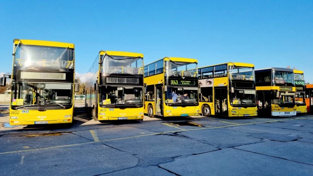Двуетажният автобус до парк "Врана" се завърна