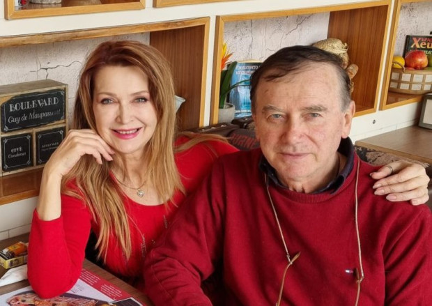 Росица Кирилова е изоставила обичания си съпруг Георги Начев. Певицата