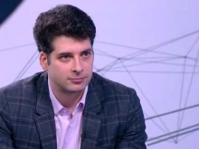 Според Атанас Пеканов следващото плащане по ПВУ, ще е наполовина