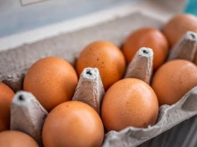 Яйцето във Варна стана "златно", колко стигна цената му по пазарите