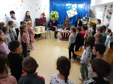 Голямата българска поетеса Надежда Захариева гостува в столична детска градина