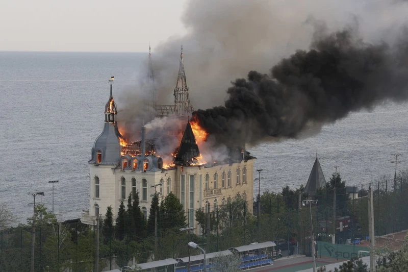 ВМС на Украйна: Руснаците удариха с ракети Одеса