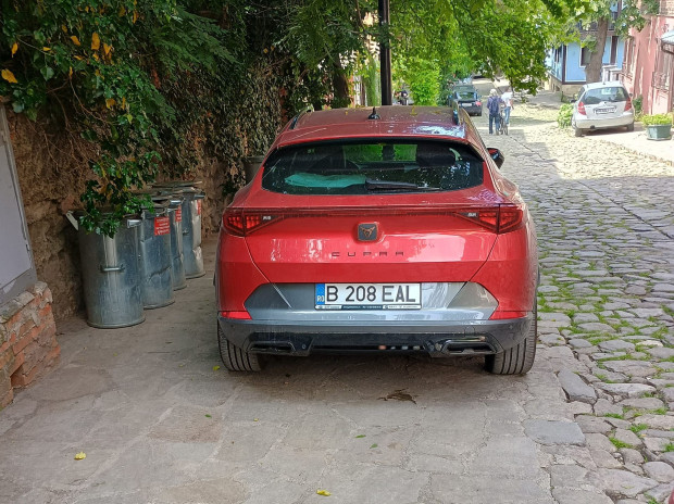 </TD
>Румънски гражданин си е помислил, че тротоар в Стария град