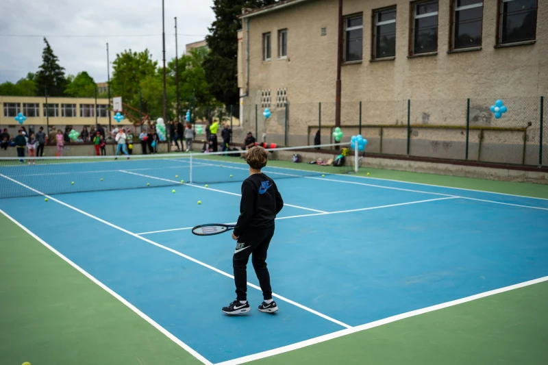 Откриха първия тенис корт със свободен достъп в Ямбол