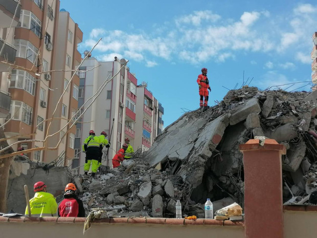 Стокилометров активен разлом заплашва със земетресение от седма степен турския