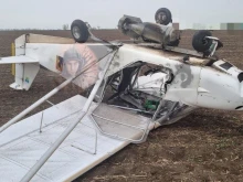 Руснаците показаха модифициран украински самолет с експлозиви, чиято пилотска част е заменена с електроника
