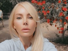 Неузнаваема! На 52 изглежда по-добре, отколкото когато се съблече за "Плейбой"