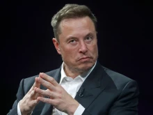 Илон Мъск уволни целия екип, отговарящ за производството на зарядни за Tesla