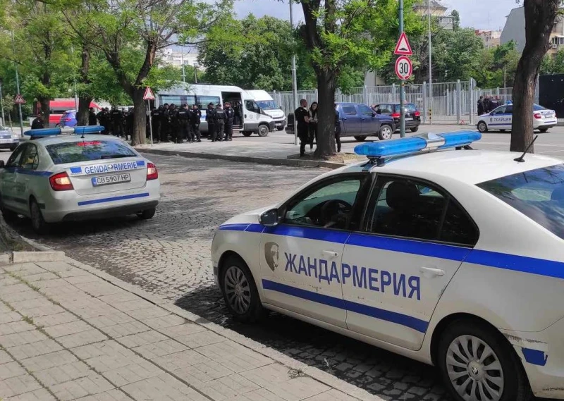 Почерня от полиция край булевард "Източен" в Пловдив