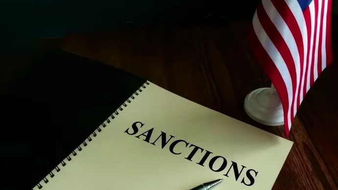 САЩ обявиха мащабни санкции срещу Русия и страни, които подпомагат военното й производство