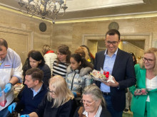 Столичният кмет присъства на откриването на благотворителния базар по повод Великден