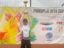 Български тенис таланти с титли при подрастващите на турнир в Сърбия