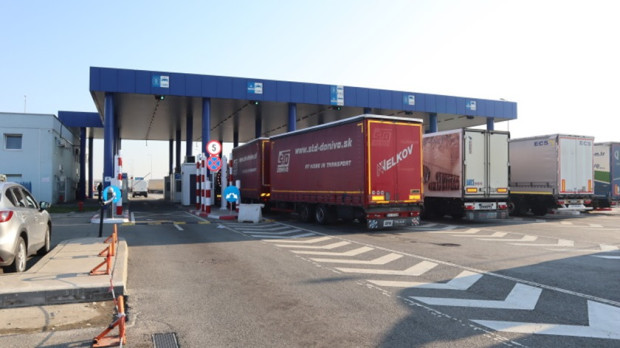 Трафикът на българските гранични контролно пропускателни пунктове към 13 00 часа
