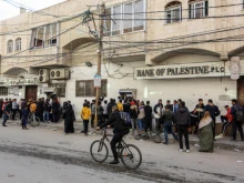 Le Monde: Въоръжени мъже са откраднали 70 милиона долара от Банката на Палестина