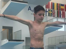 Българин с два златни медала по скокове във вода от Норвегия