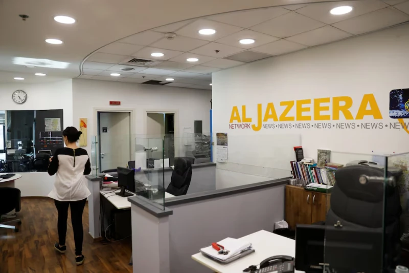Reuters: Израелската полиция нахлу в офиса на Al Jazeera в Йерусалим