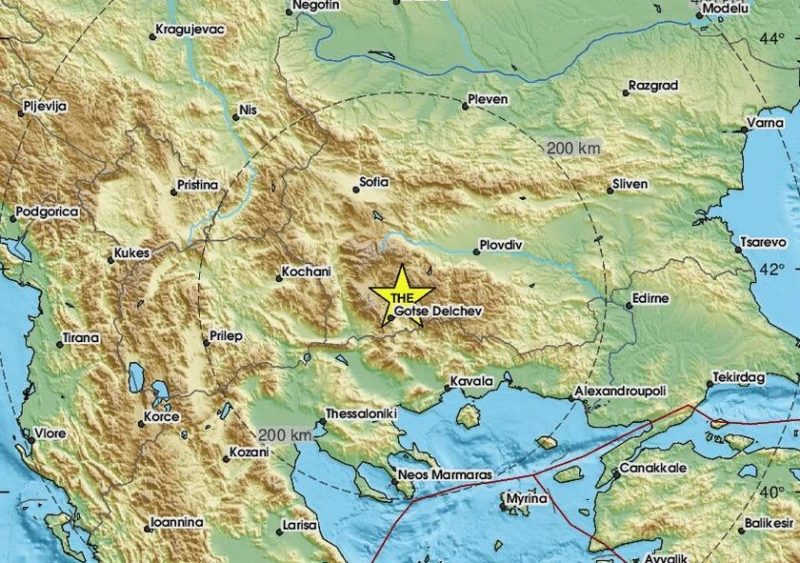 Земетресение разлюля България на Великден