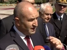 Президентът: Отдавна апелирам за аварийни мерки срещу тревожния отлив от българската армия!
