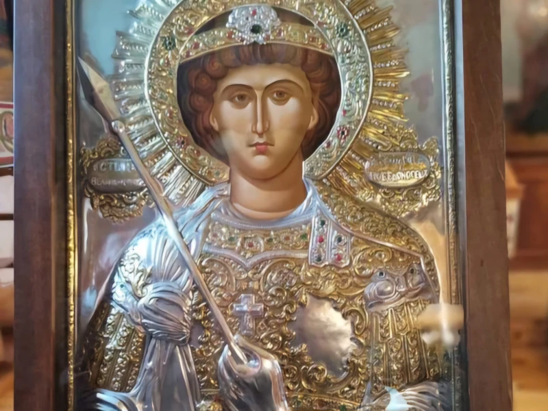 Копие на чудотворната икона на Свети Георги Победоносец е изнесена за поклонение в храм "Св. Петка" в Сливен