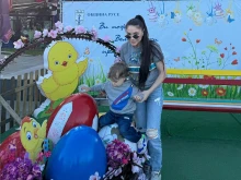 Няма да повярвате как изглежда бабата на Яница