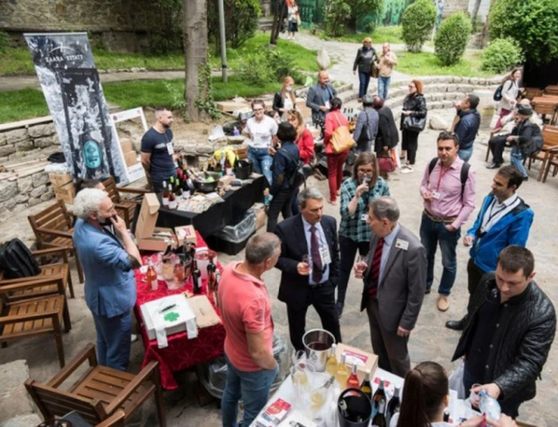 Любозар Фратев за "Вино и гурме" в Пловдив: Няма лошо време за пиене на вино