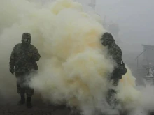Полковник от британската армия: Русия вади украинските войници от окопите с химически оръжия