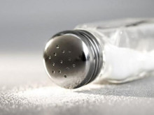 Кардиолог предупреди: В хранителните продукти има прекомерно много сол, трябва да се внимава