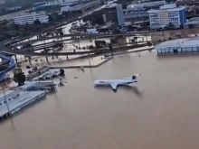 Наводненията в Бразилия: Летището в Порто Алегре е изцяло под вода