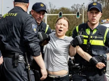 Шведски съд глоби Грета Тунберг заради блокирането на входа на парламента