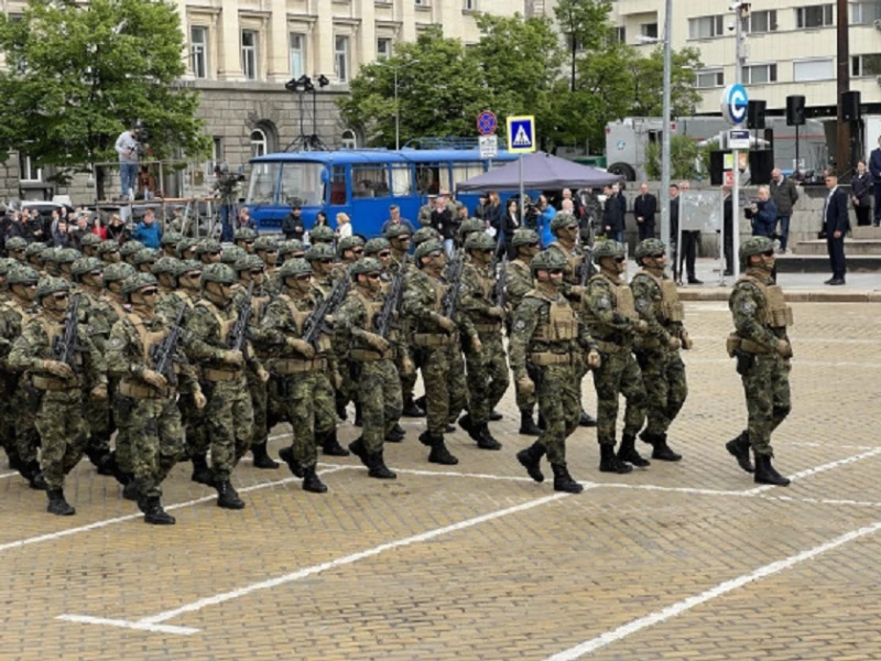 Военен експерт каза дали трябва да се върне задължителната казарма