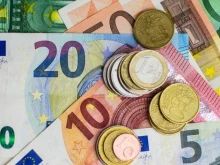 Фалшиви новини: Плашат с глад при влизане в еврозоната