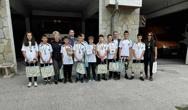 Младежките противопожарни отряди от Смолянско премериха сили в състезанието "Млад огнеоборец"